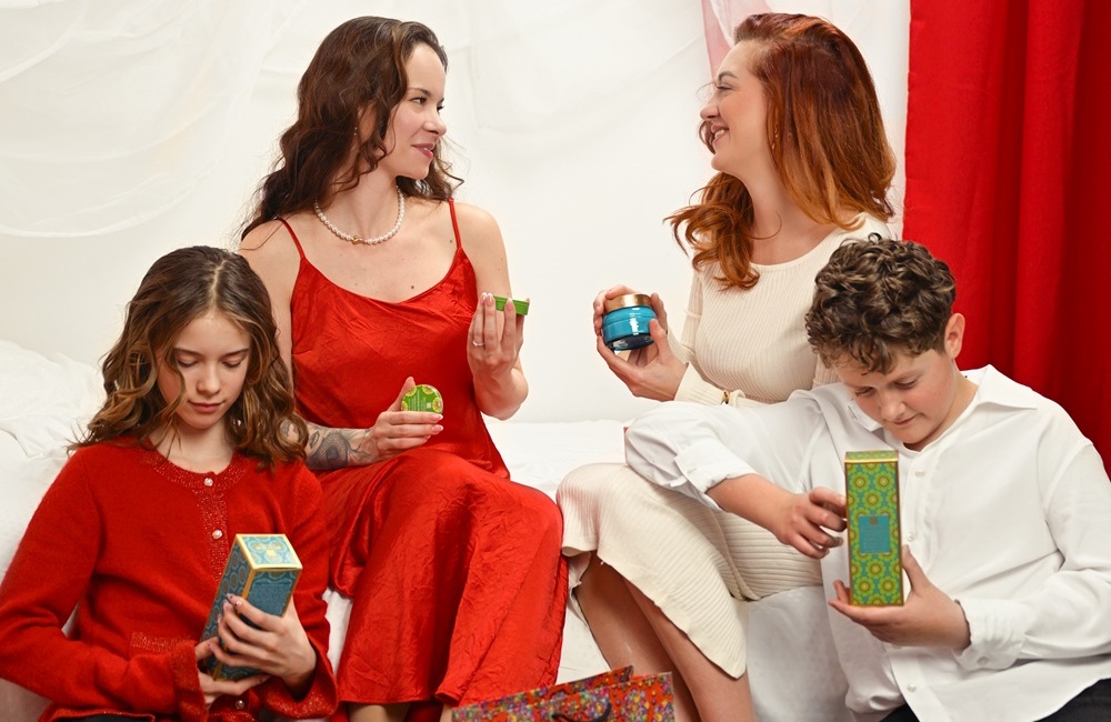 Keď za značkou stojí mama: Príbeh srílančanky Janet aj naše tipy na darčeky ku Dňu matiek