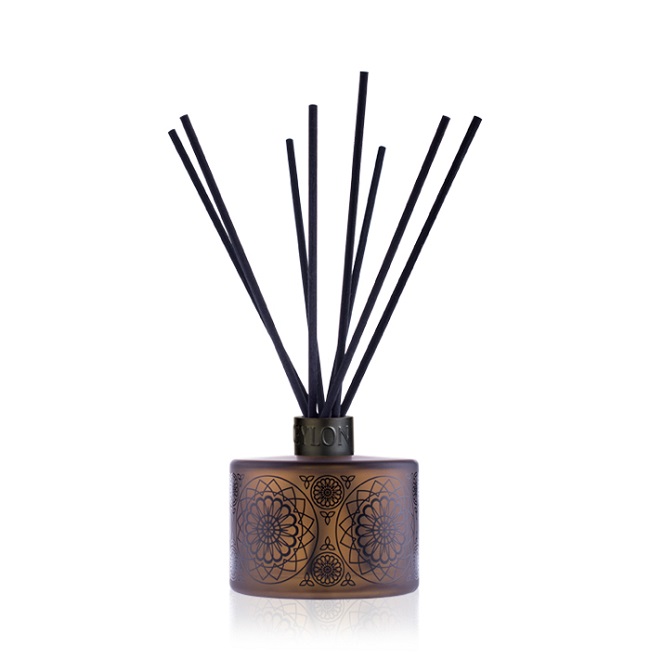 Prírodný izbový aróma difuzér Spiced Sandalwood